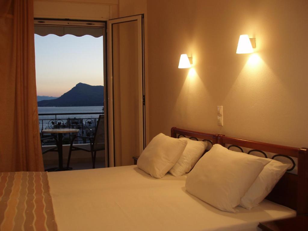 Niovi Luxury Apartments Loutrá Edipsoú Eksteriør bilde