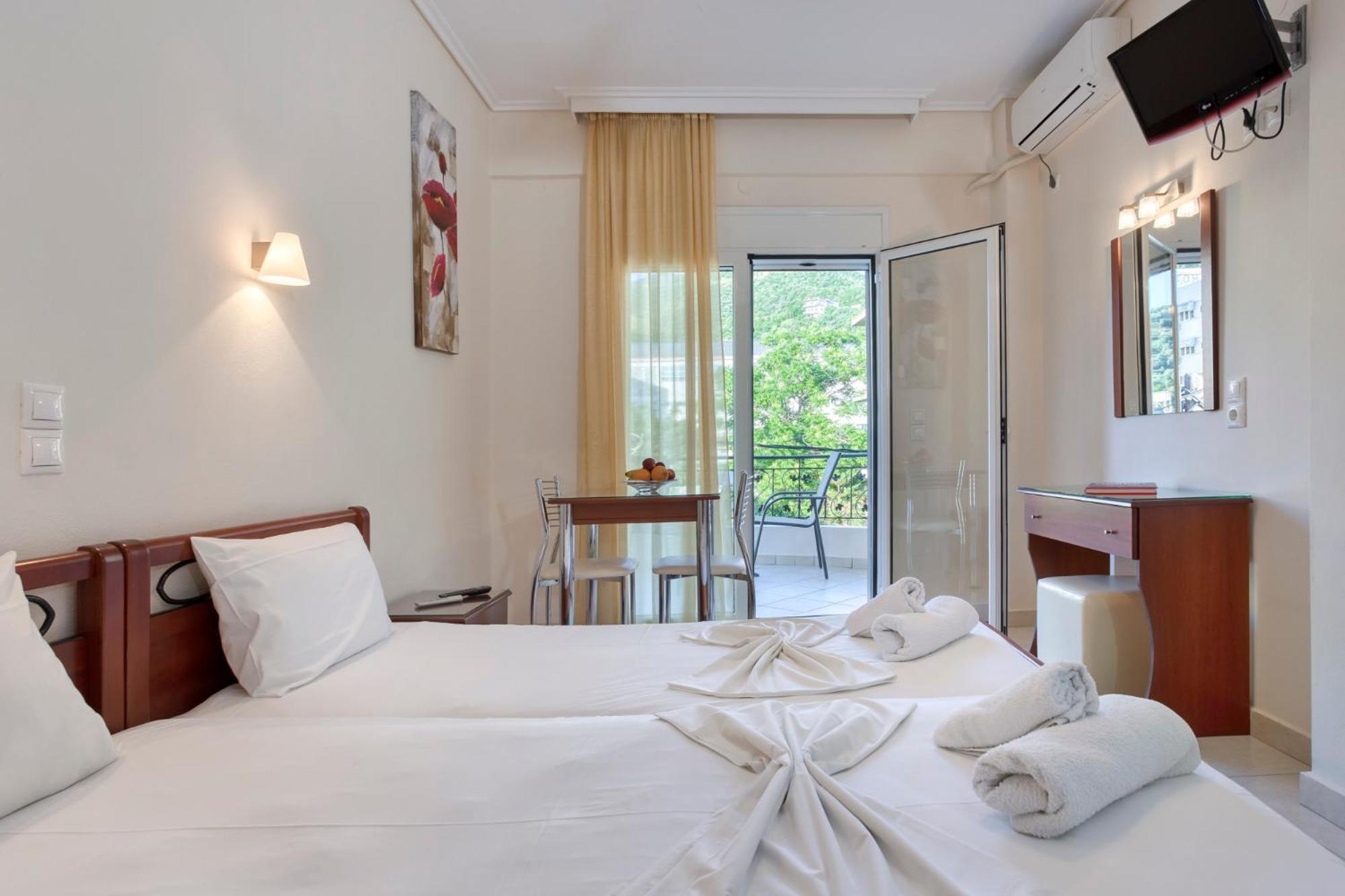 Niovi Luxury Apartments Loutrá Edipsoú Eksteriør bilde