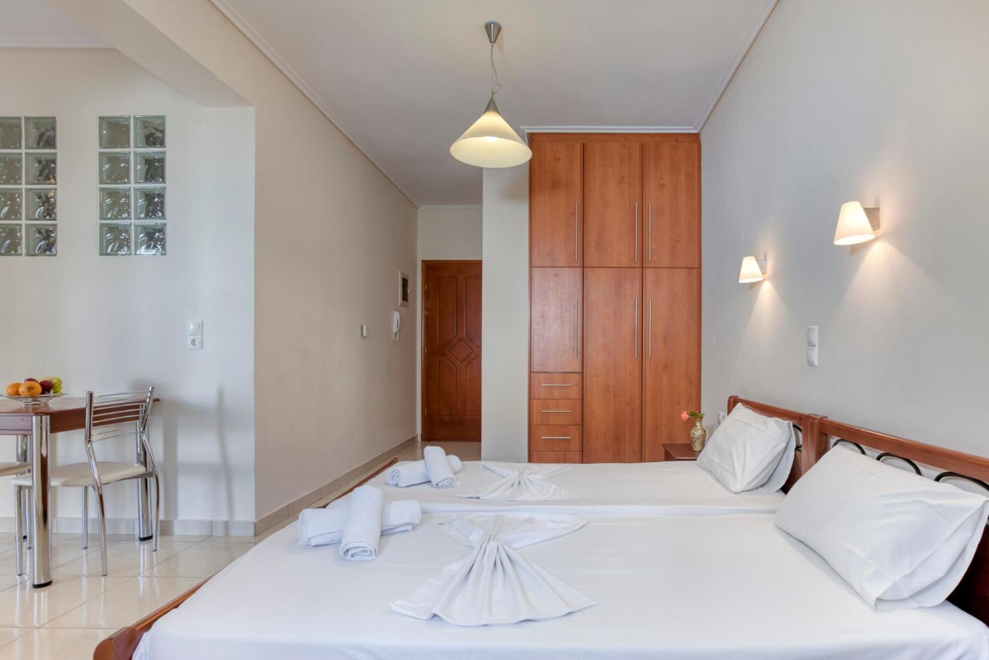 Niovi Luxury Apartments Loutrá Edipsoú Eksteriør bilde