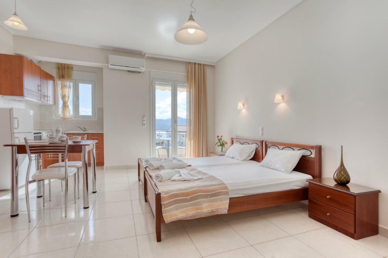 Niovi Luxury Apartments Loutrá Edipsoú Eksteriør bilde