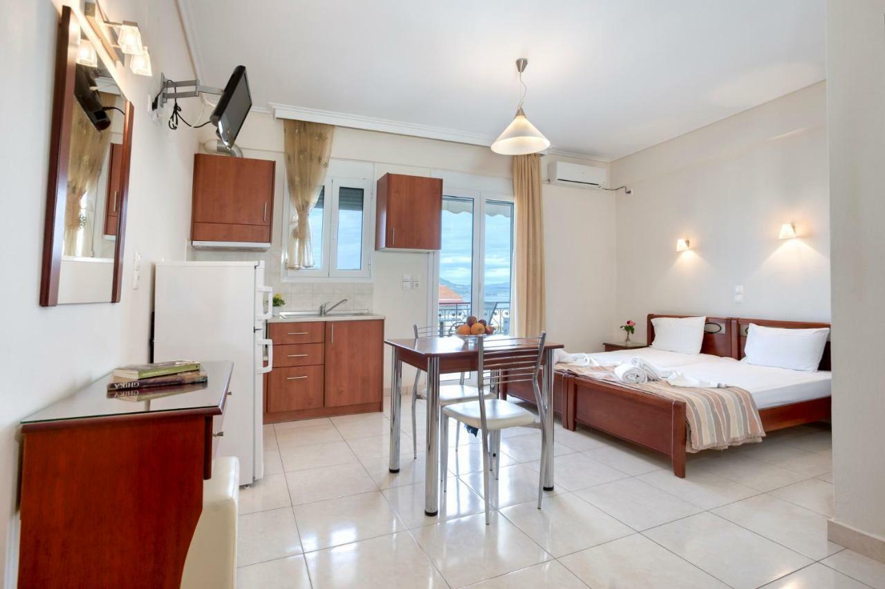 Niovi Luxury Apartments Loutrá Edipsoú Eksteriør bilde